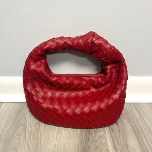 Urban Expressions Purse Women’s OS Red Woven Knot Hobo Small Shoulder Bag